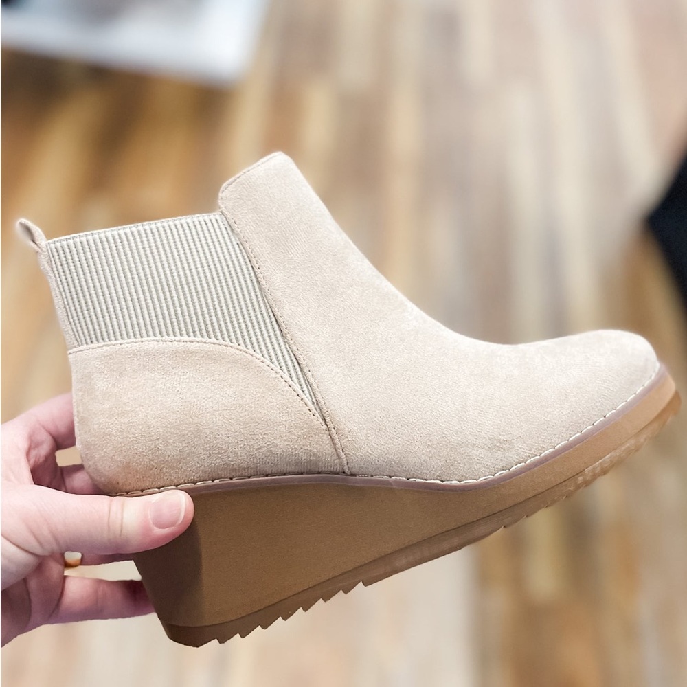 Corkys Sand Faux Suede Apple Sauced Wedge Chelsea Boot